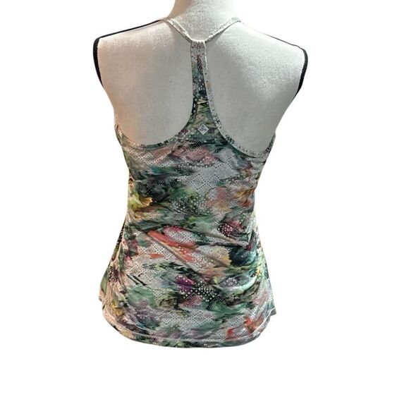 Women's Multicolor Sleeveless Top - Picture 3 of 4